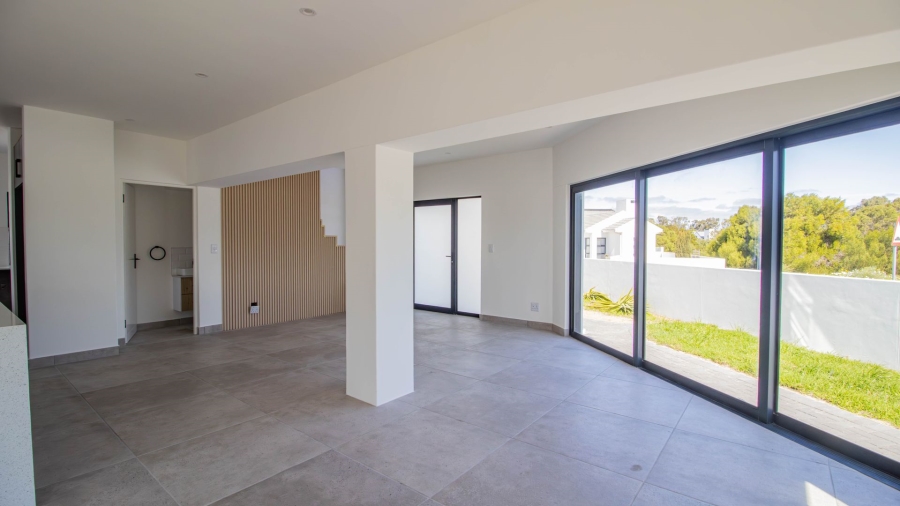3 Bedroom Property for Sale in Shelley Point Western Cape